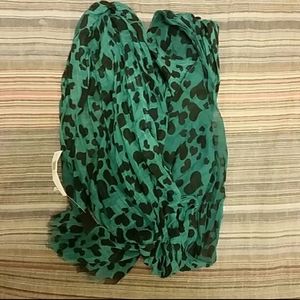 🎉BOGO FREE🎉 Teal Heart Scarf